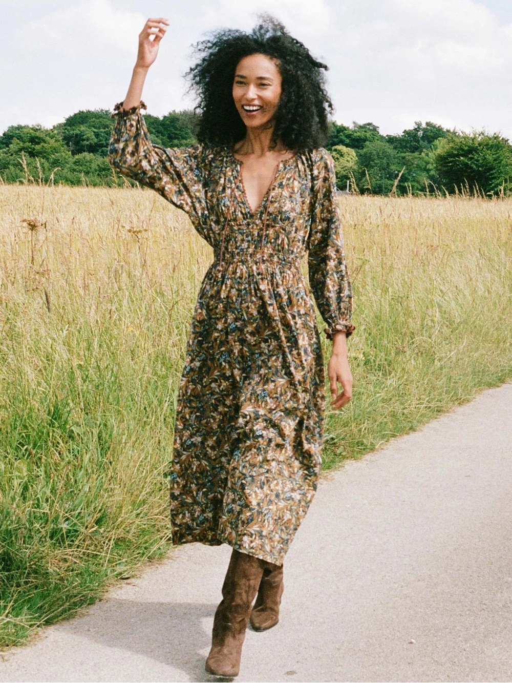 Doen Delfina Dress in Noir Narcissus Floral Small Midi Organic Cotton